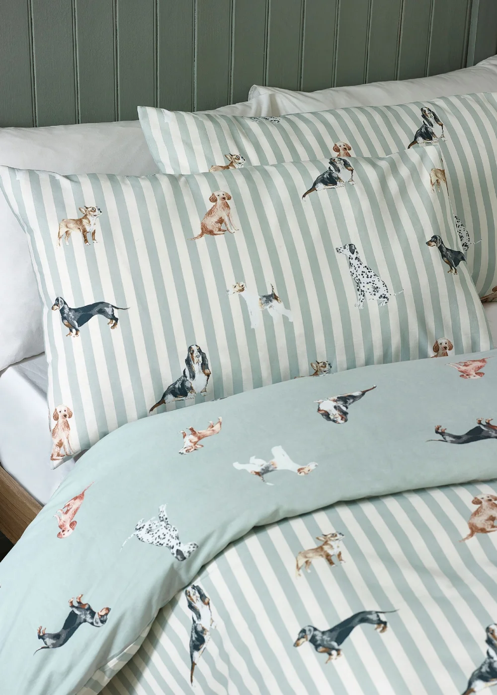 Catherine Lansfield Dog Stripe Reversible Duvet Cover Set Green - Single Image 3