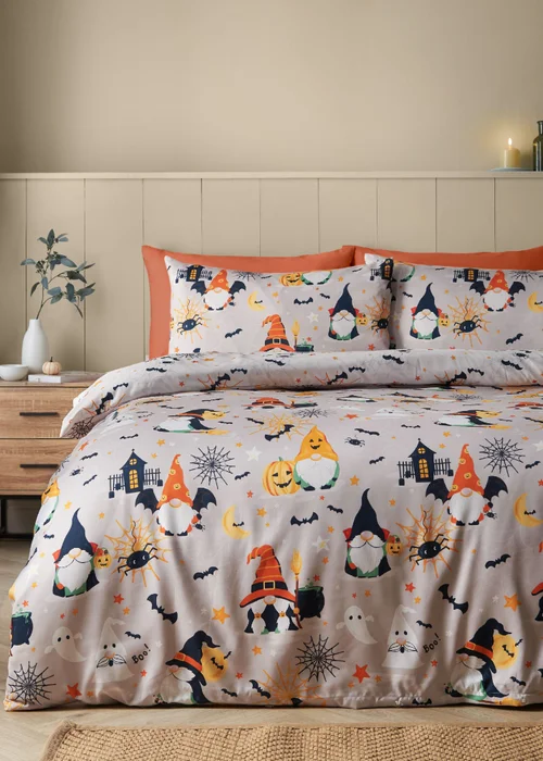 Catherine Lansfield Halloween Gonks So Soft Reversible Duvet Cover Set Natural - Single Image 1