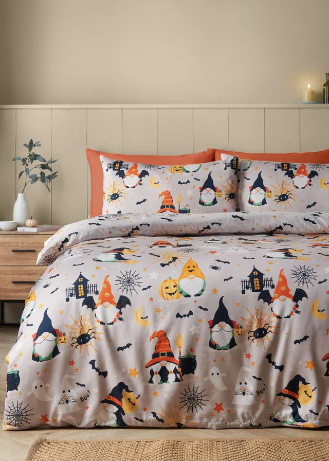 Catherine Lansfield Halloween Gonks So Soft Reversible Duvet Cover Set Natural