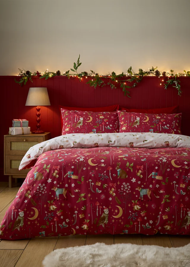 Catherine Lansfield Christmas Enchanted Twilight Reversible Duvet Cover Set Red