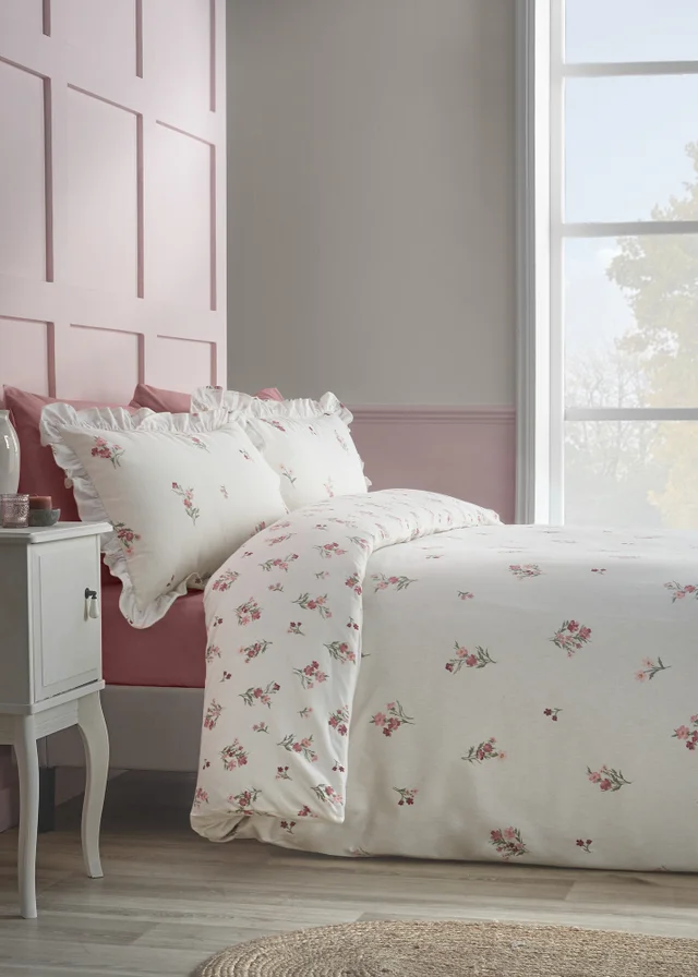 Catherine Lansfield Brushed Ditsy Floral Cotton Reversible Duvet Cover Set Pink