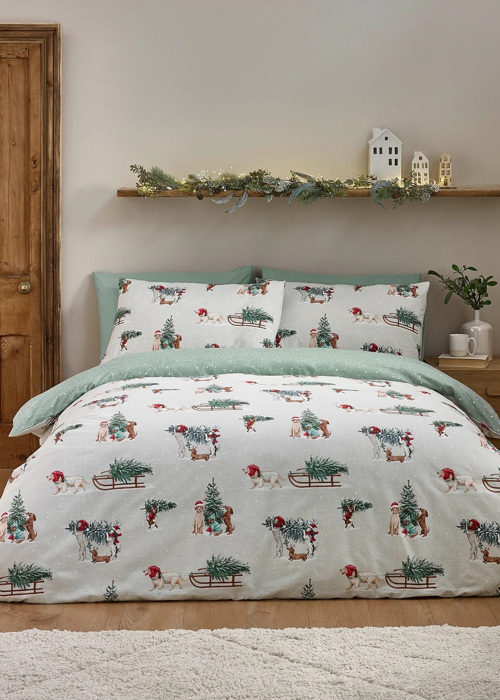 Catherine Lansfield Brushed Christmas Dogs Cotton Reversible Duvet Cover Set Green - Single Image 1