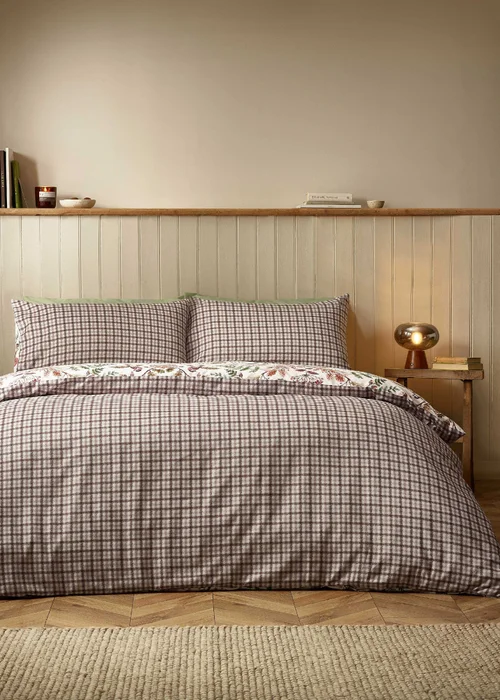 Catherine Lansfield Woodland Stag So Soft Reversible Duvet Cover Set Cream - Single Image 2
