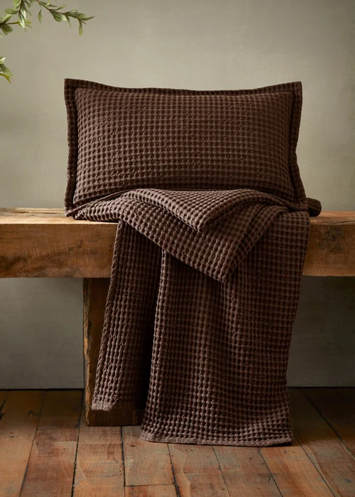 Pineapple Elephant Jaipur Chunky Waffle Cotton 150x200cm Blanket Throw Chocolate - One Size Image 4