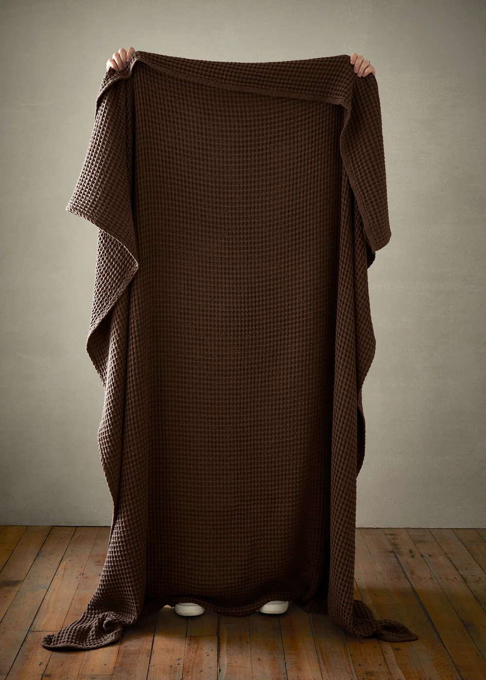Pineapple Elephant Jaipur Chunky Waffle Cotton 150x200cm Blanket Throw Chocolate - One Size Image 2