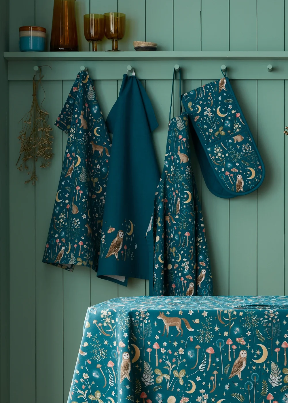Catherine Lansfield Enchanted Twilight Animals Cotton 70x80cm Kitchen Adult Apron Green - One Size Image 2