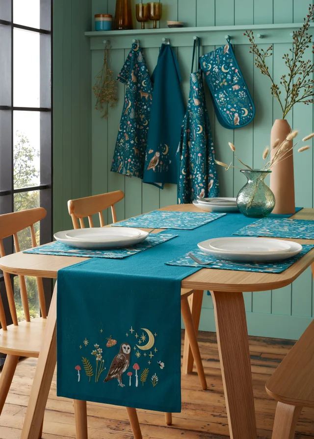 Catherine Lansfield Enchanted Twilight Animals Cotton 33x220cm Dining Table Runner Green