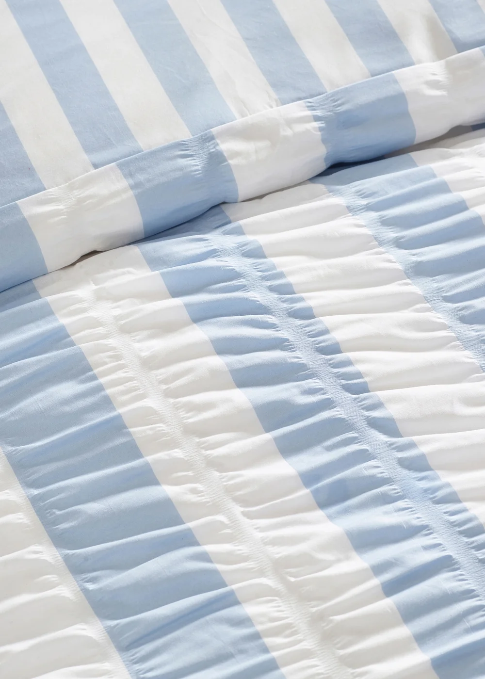Catherine Lansfield Seersucker Frill Stripe Duvet Cover Set Blue - Single Image 3