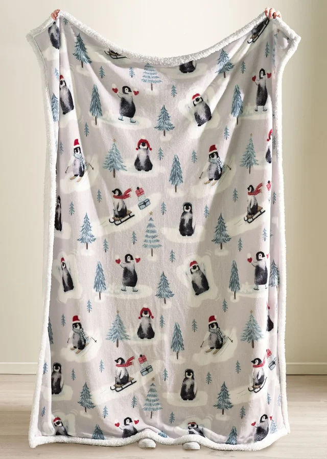Catherine Lansfield Christmas Sherpa Penguins Cosy 130x170cm Blanket Throw Natural