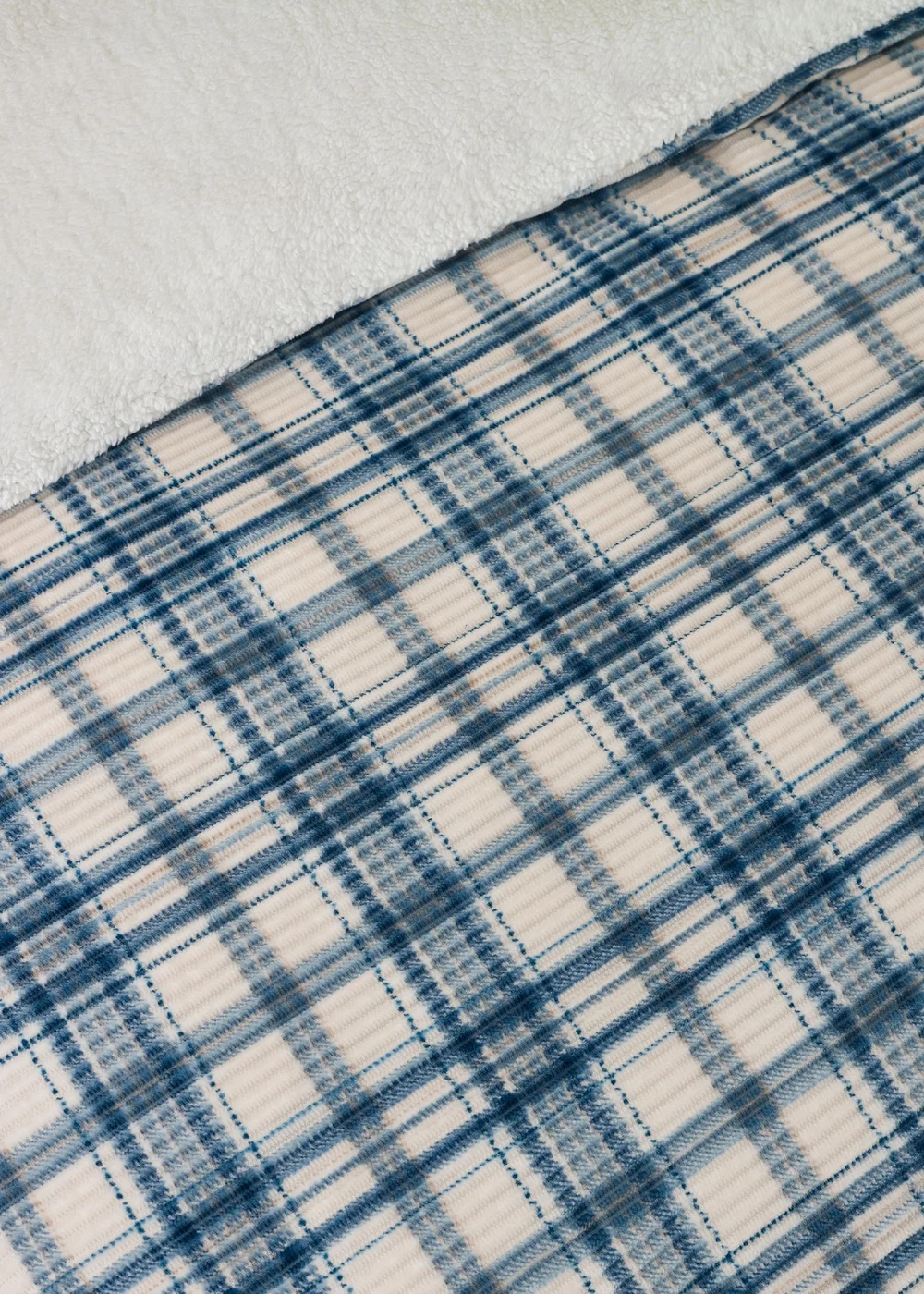 Catherine Lansfield Cosy Ribbed Check Duvet Cover Set Blue - Single Image 3