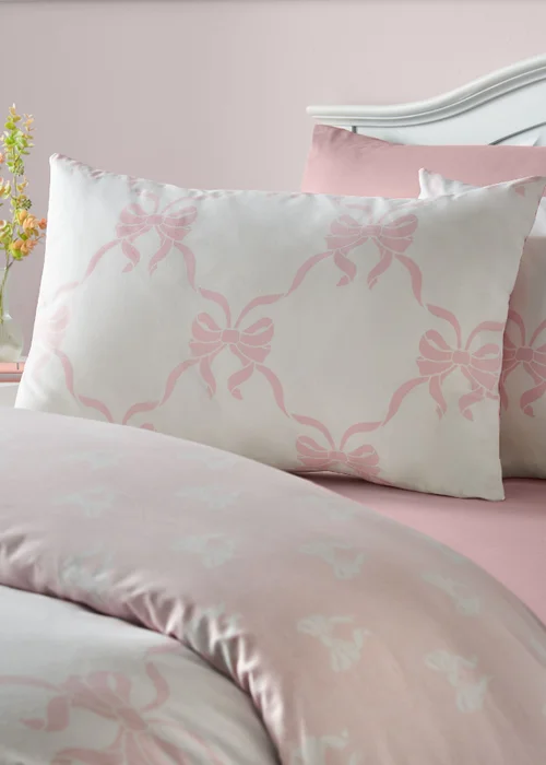 Catherine Lansfield Pretty Bows Reversible Duvet Cover Set Pink - Single Image 3