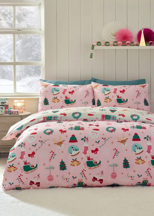 Catherine Lansfield Christmas Happy Holidays So Soft Reversible Duvet Cover Set Pink - Junior Image 1