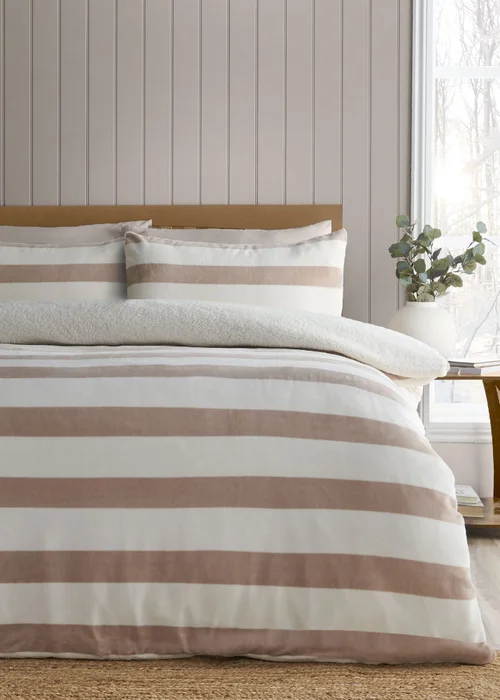 Catherine Lansfield Cosy Sherpa Stripe Duvet Cover Set Natural - Single Image 1