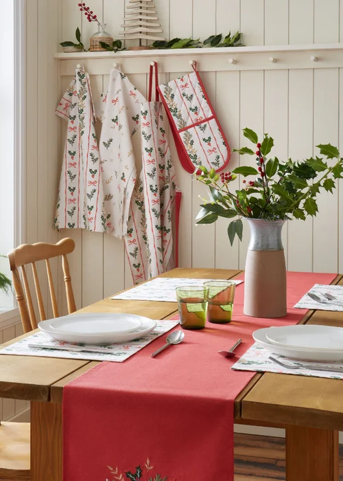 Catherine Lansfield Christmas Holly Stripe Cotton 30x46cm Dining Placemat 4 Pack Cream / Red - One Size Image 3