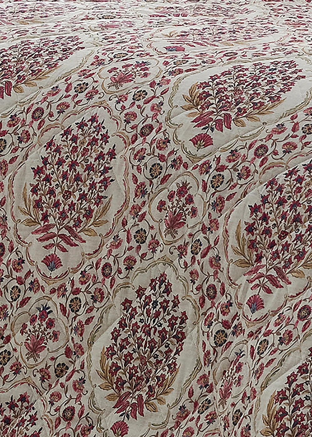 Dreams & Drapes Ashmead Super Soft Berry Bedspread - 200 x 230cm Image 2