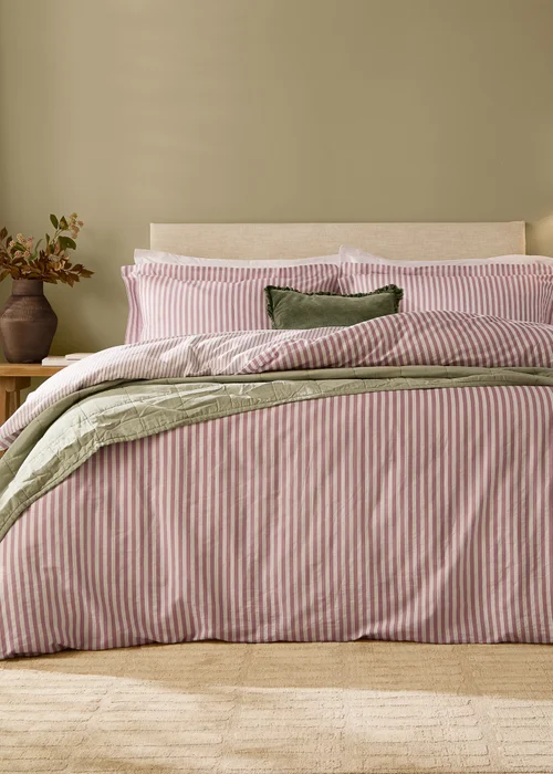Yard Hebden Single Stripe 100% Cotton Duvet Set Rosewood - King Image 1