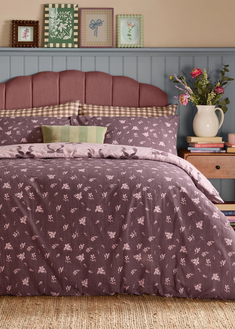 Furn Belle Stripe Single Reversible Duvet Set Rosewood - Single Image 1