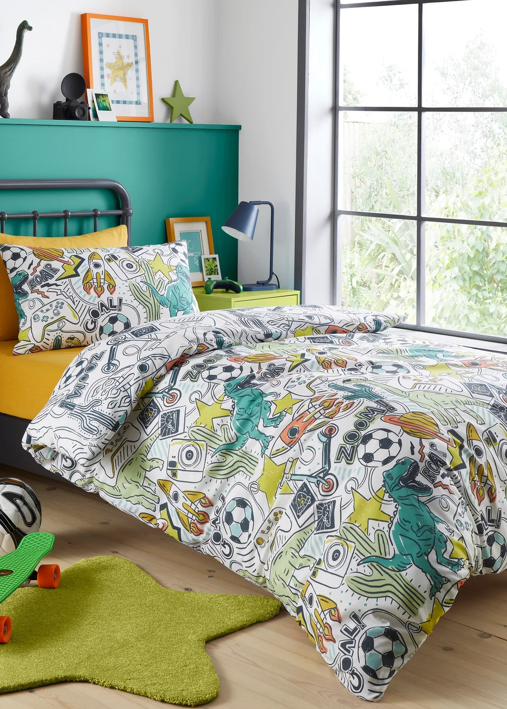 Bedlam Doodle Zoom Kids Reversible Multi Colour Duvet Cover Set - Single Image 1