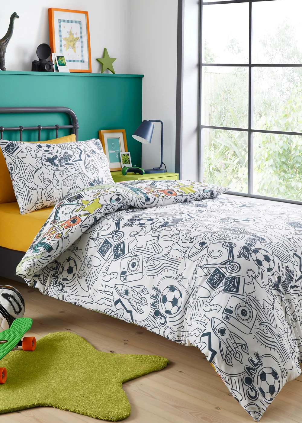 Bedlam Doodle Zoom Kids Reversible Multi Colour Duvet Cover Set - Single Image 4