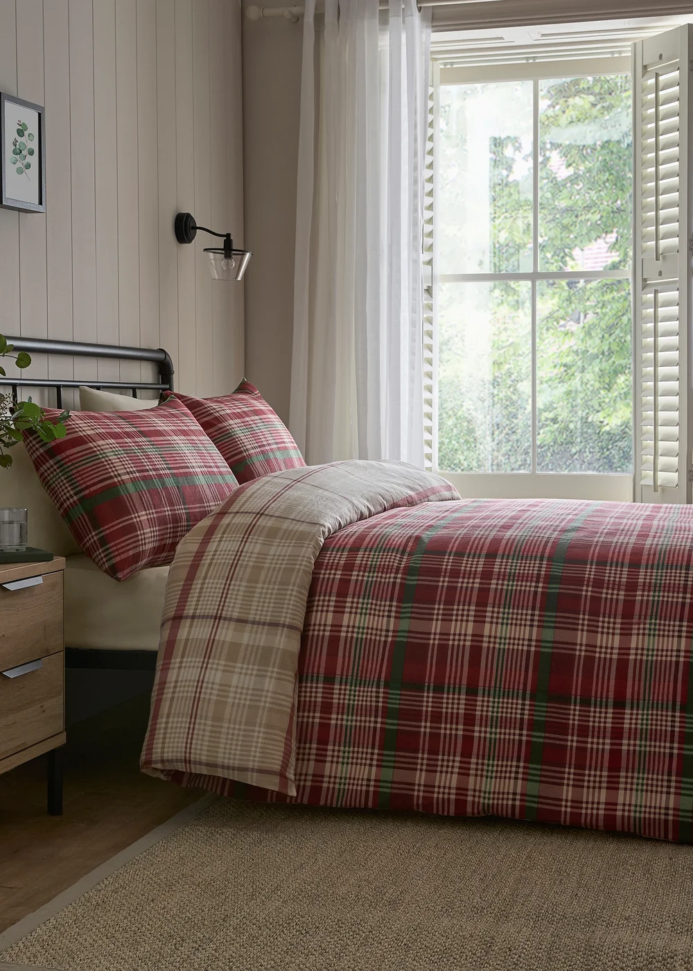 Dreams & Drapes Bennet Check Brushed Red Duvet Cover Set - Super king Image 1