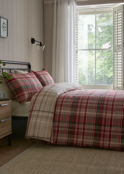 Dreams & Drapes Bennet Check Brushed Red Duvet Cover Set - Super king Image 1