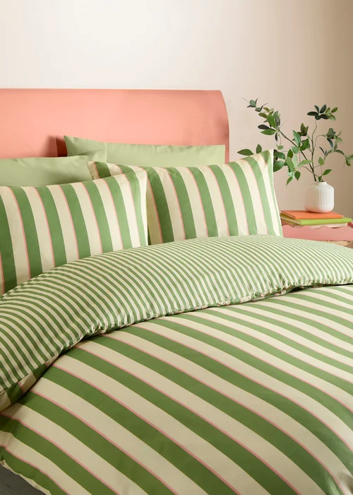 Fusion Bold Stripe Digitally Printed Green Duvet Cover Set - Single Image 2