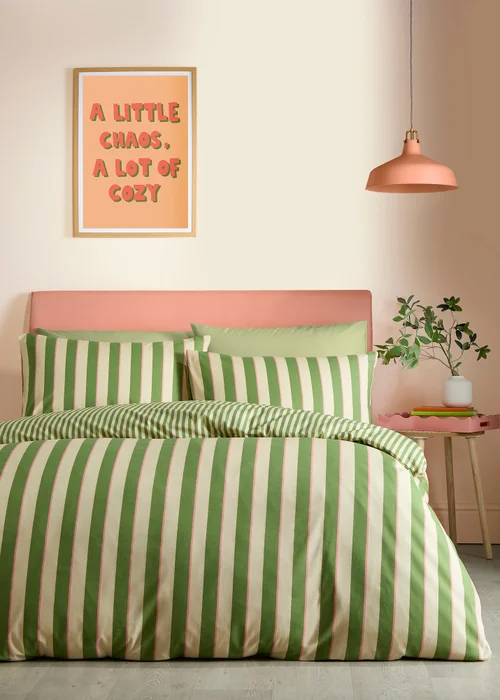 Fusion Bold Stripe Digitally Printed Green Duvet Cover Set - Single Image 1