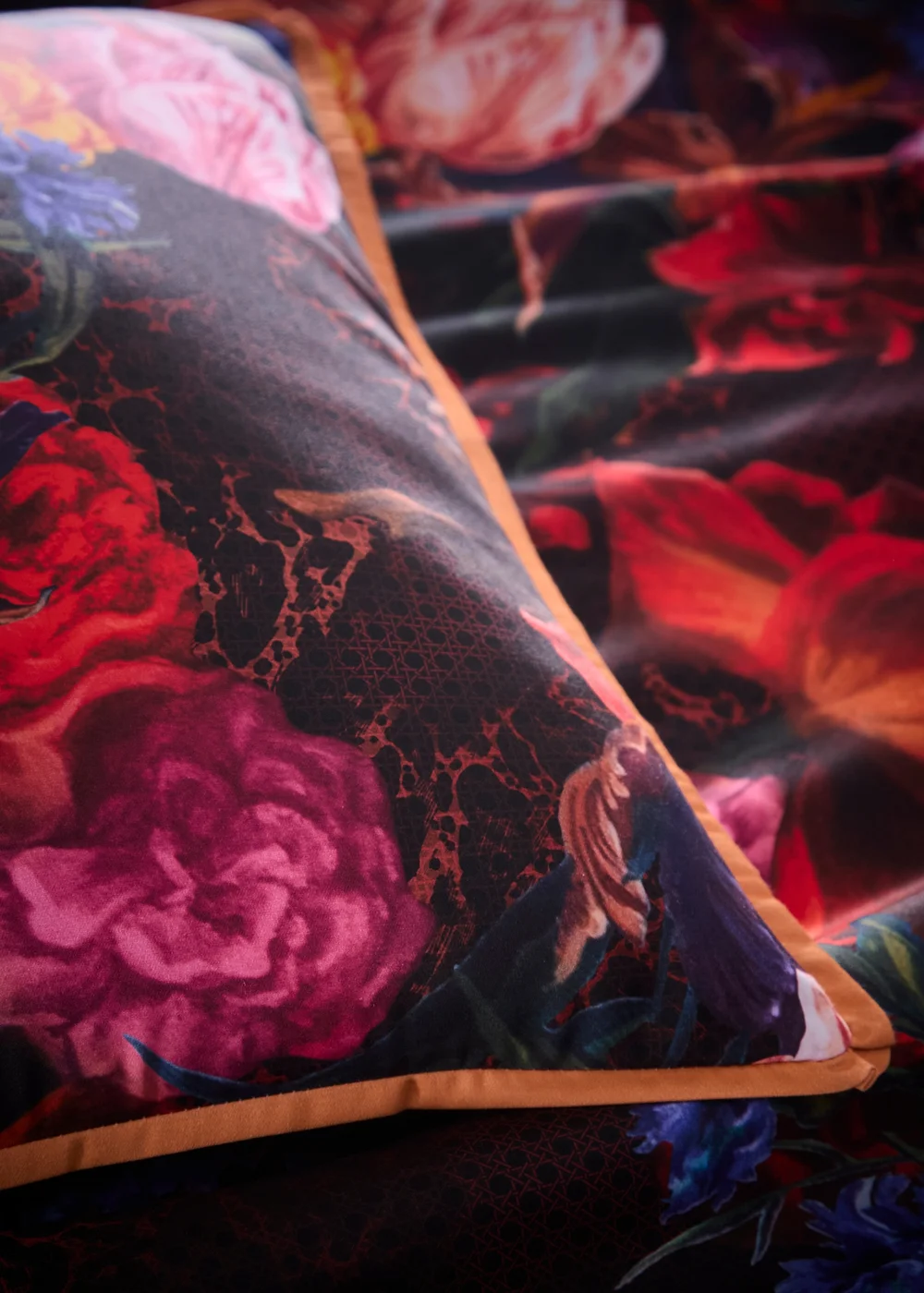 Laurence Llewelyn-Bowen Grande Chintz Reversible Multi Colour Duvet Cover Set - Double Image 3