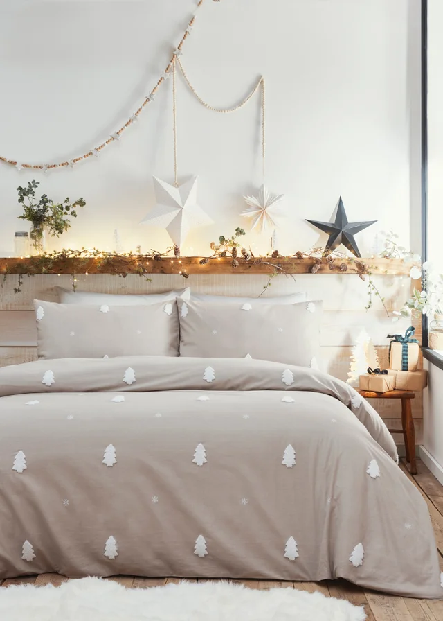 Appletree Tufted Trees Textured Natural Duvet Cover Set