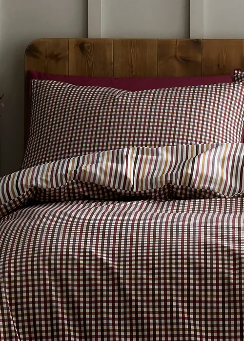 Appletree Micro Check Reversible Berry Duvet Cover Set - Double Image 2