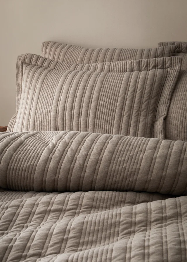 Pineapple Elephant Tamba Jersey Stripe Quilted Oxford Pillowcase Pair Mole