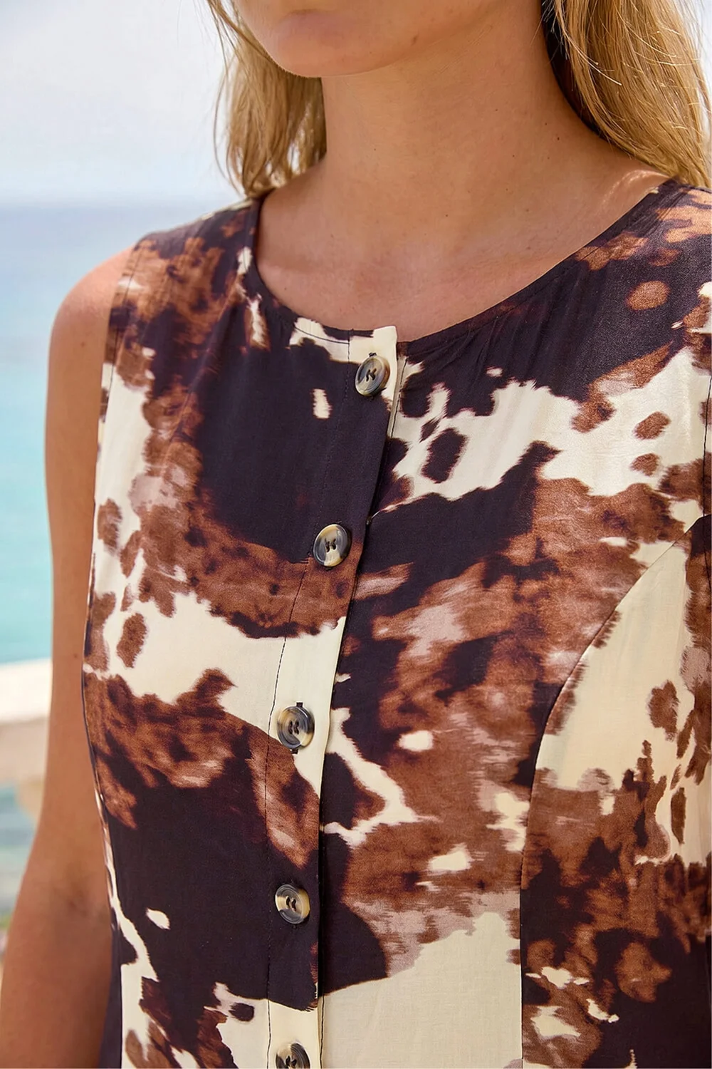 Roman Coffee Cow Print Button Midi Dress - 12 Image 4