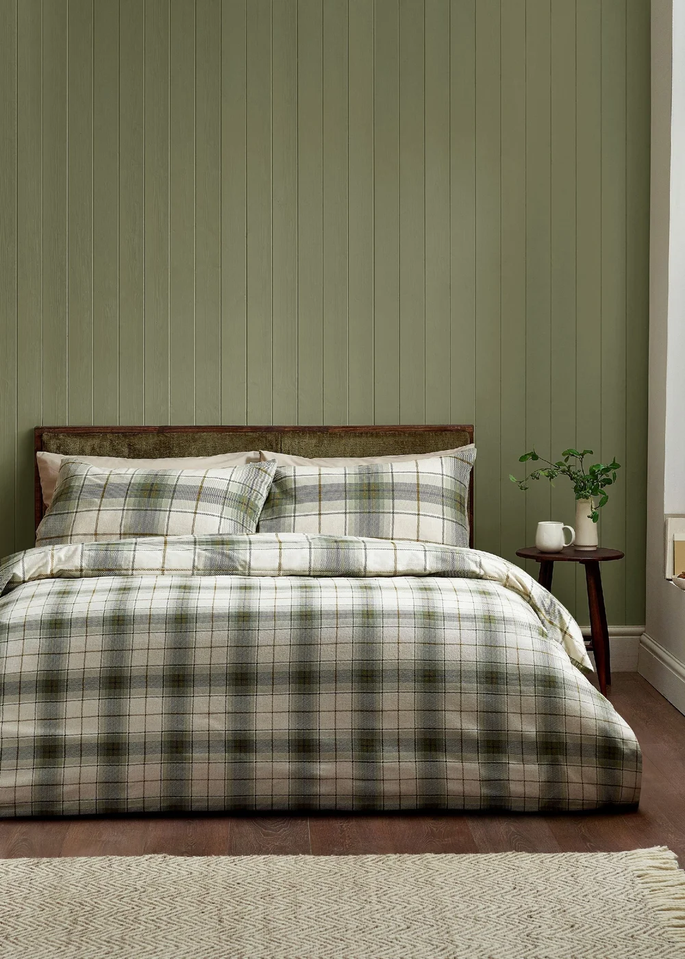 Catherine Lansfield Brushed Troon Check Duvet Cover Set Green - Single Image 2