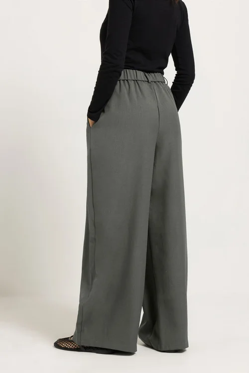 PixieGirl Petite Grey Wrap Pleated Wide Leg Trousers - 14/L27 Image 3