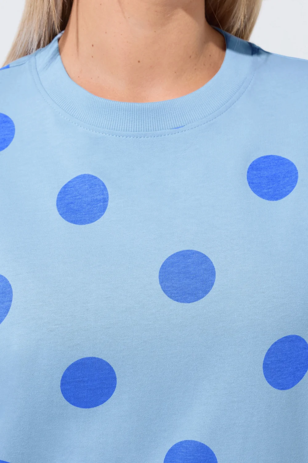 Yours Limited Curve Blue Polka Dot T-Shirt - 12 Image 4
