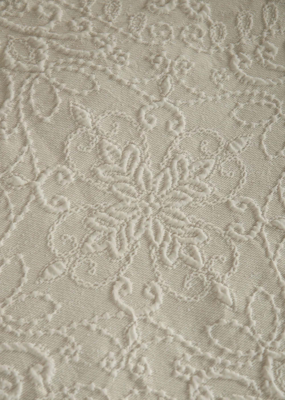 Catherine Lansfield Amelia Jacquard Duvet Cover Set Cream - Single Image 3