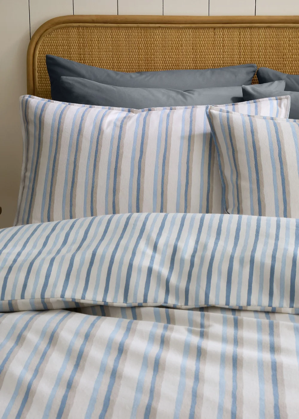 Emily Bond Brushed Somerset Stripe 100% Cotton Reversible Duvet Cover Set Blue - Single Image 3