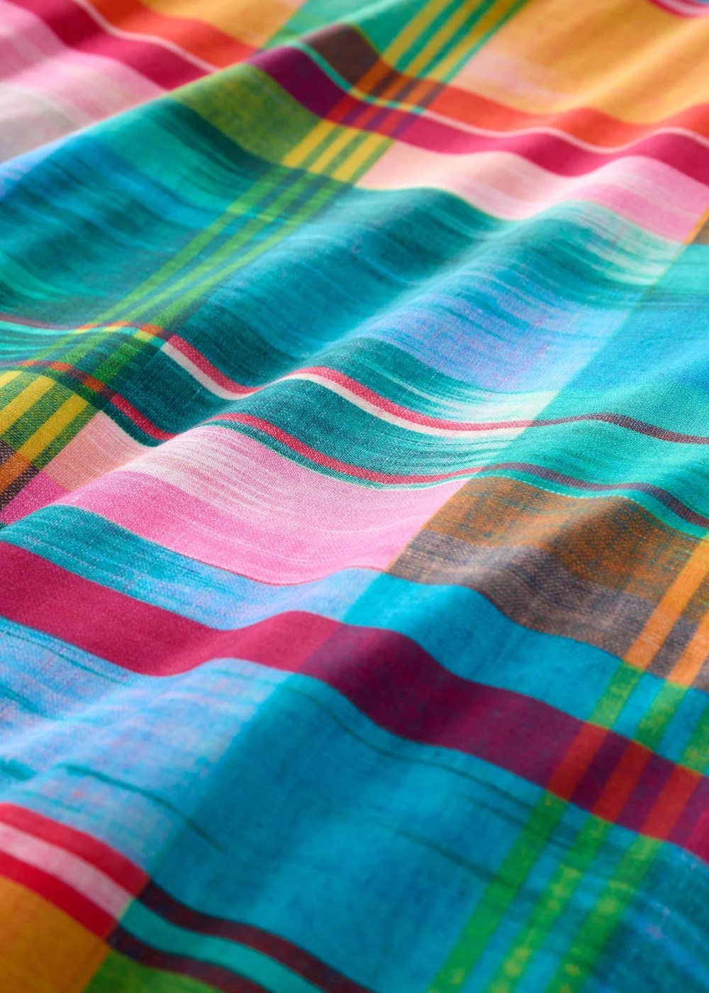 Sophie Robinson Wanderweave Ikat Check 100% Cotton Reversible Duvet Cover Set Bright - Single Image 6