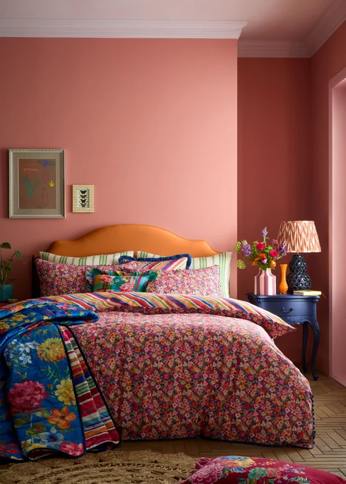 Sophie Robinson Darling Ditsy 100% Cotton Reversible Duvet Cover Set Bright - Single Image 1