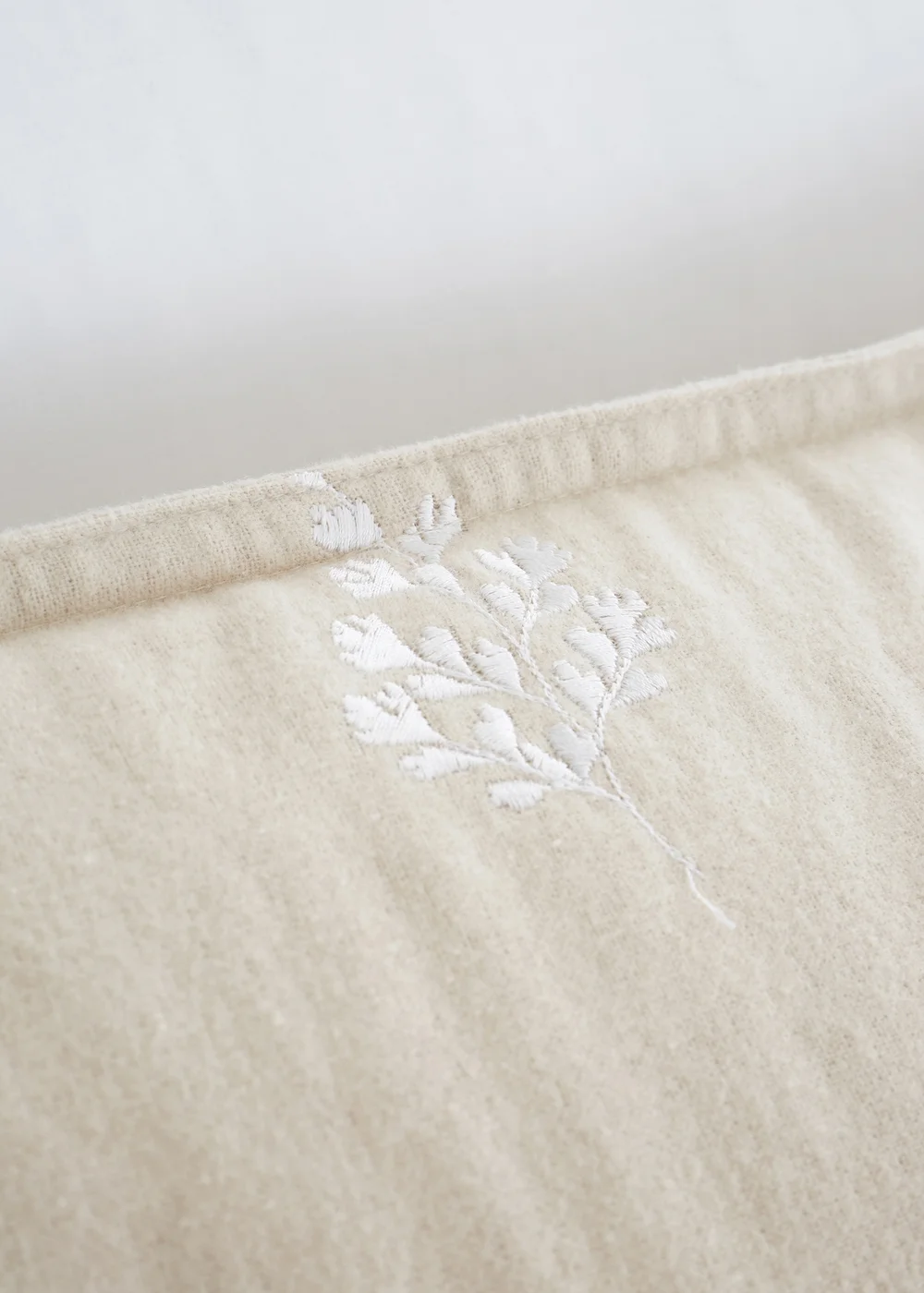 Bianca Fine Linens Brushed Embroidery Leaf Cotton Duvet Cover Set Natural - Single Image 3