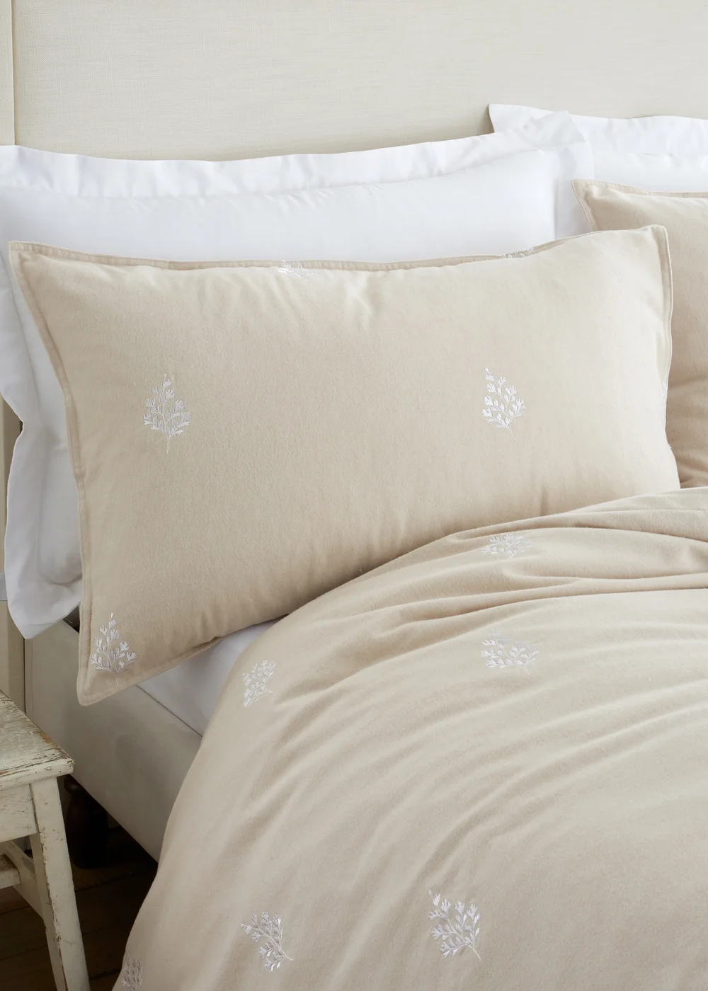 Bianca Fine Linens Brushed Embroidery Leaf Cotton Duvet Cover Set Natural - Single Image 2