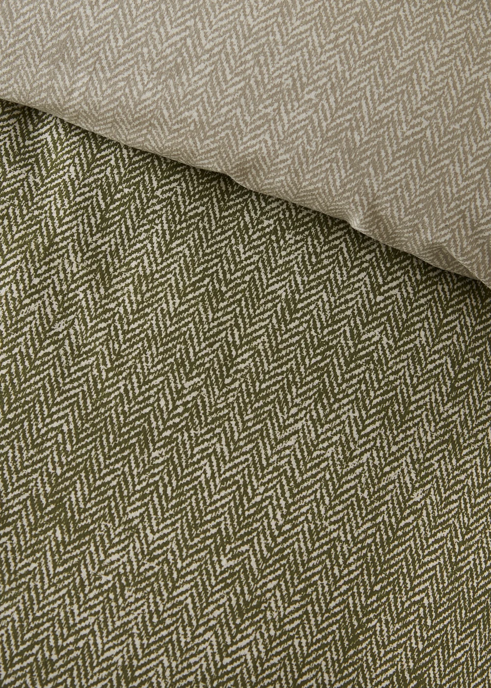 Catherine Lansfield Brushed Herringbone Cotton Reversible Duvet Cover Set Green - Single Image 4
