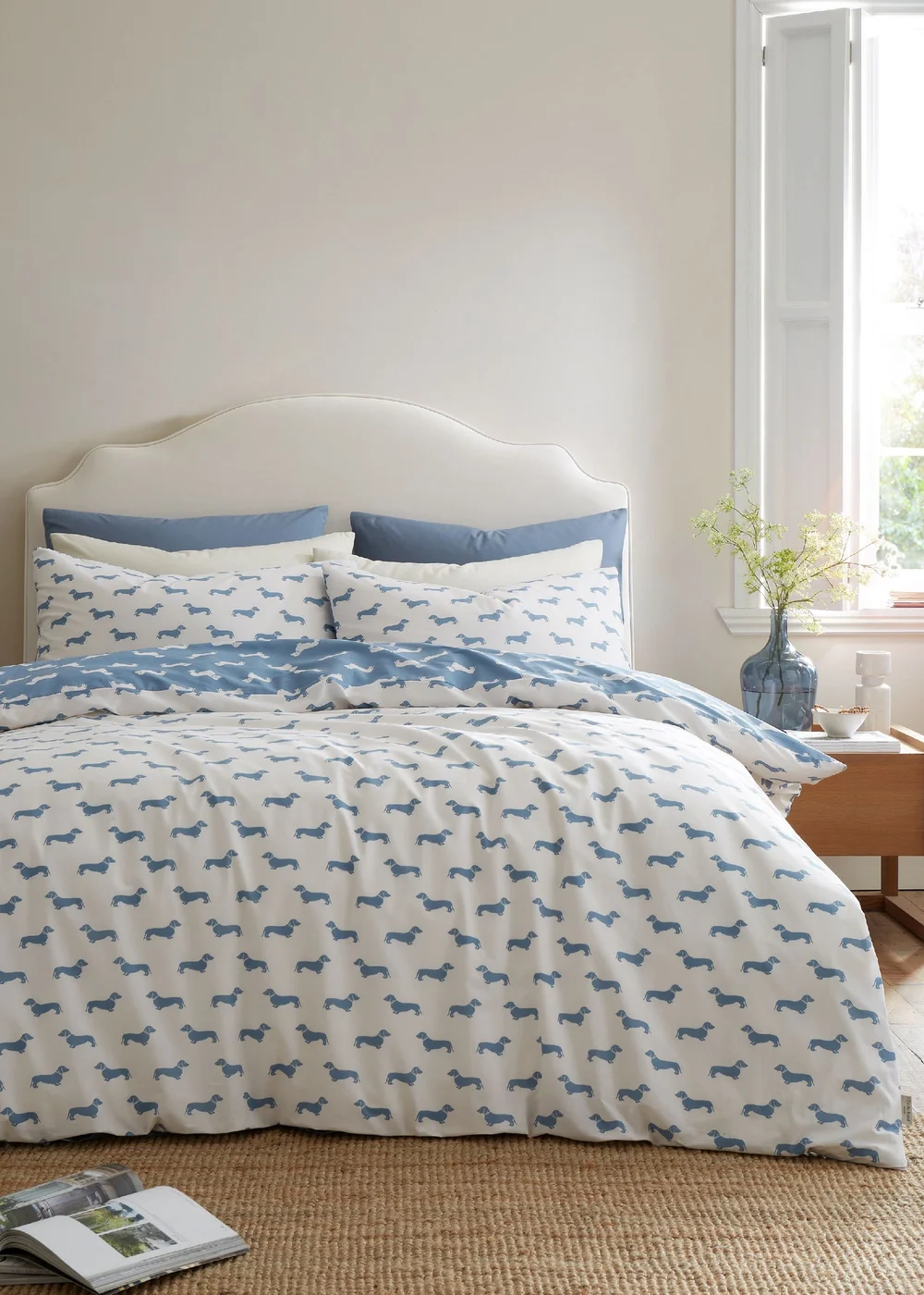 Emily Bond Peggy Dachshund 100% Cotton Reversible Duvet Cover Set Cream / Blue - Single Image 1
