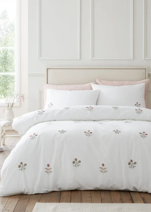 Bianca Fine Linens Adeline Floral Embroidered 200 Thread Count Cotton Duvet Cover Set White - Single Image 1