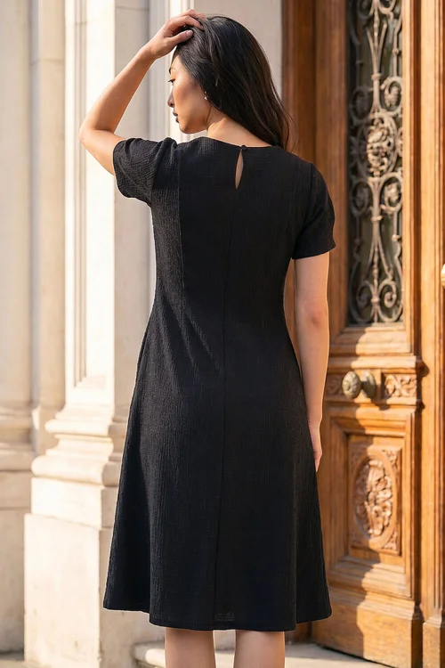 Roman Black Petite Textured Midi Dress - 16 Image 3