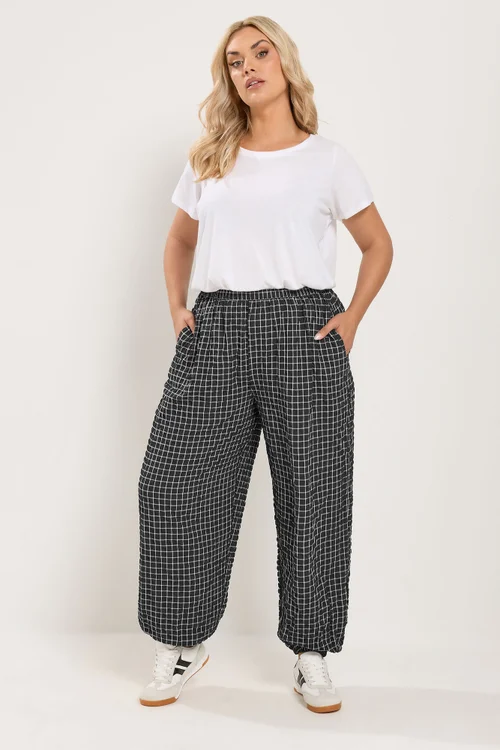 Yours Curve Black Check Balloon Trousers - 26-28 Image 2