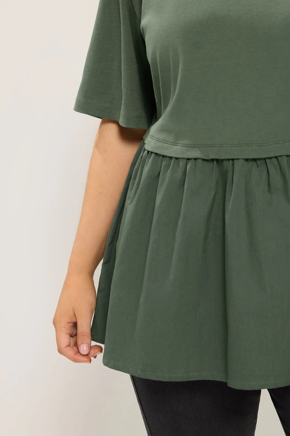 Yours Curve Khaki Poplin T-Shirt - 22-24 Image 4