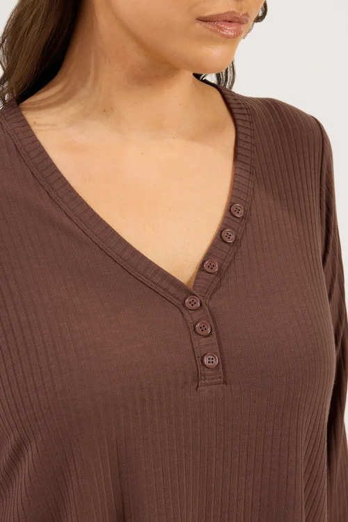 Yours Curve Chocolate Brown Henley Swing Top - 26-28 Image 4