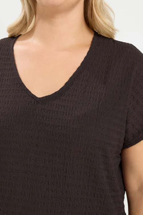Yours Curve Chocolate Brown Textured T-Shirt - 20 Image 4