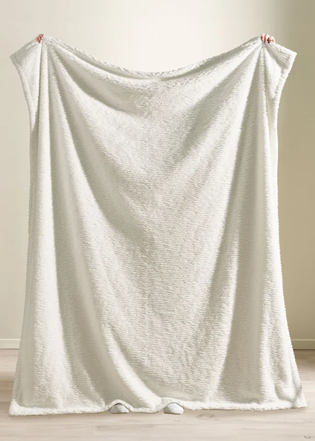 Catherine Lansfield Textured Wave Faux Fur 150x200cm Blanket Throw Cream